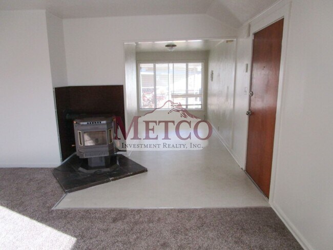 Building Photo - Beautiful 3 bedroom home in West Eugene