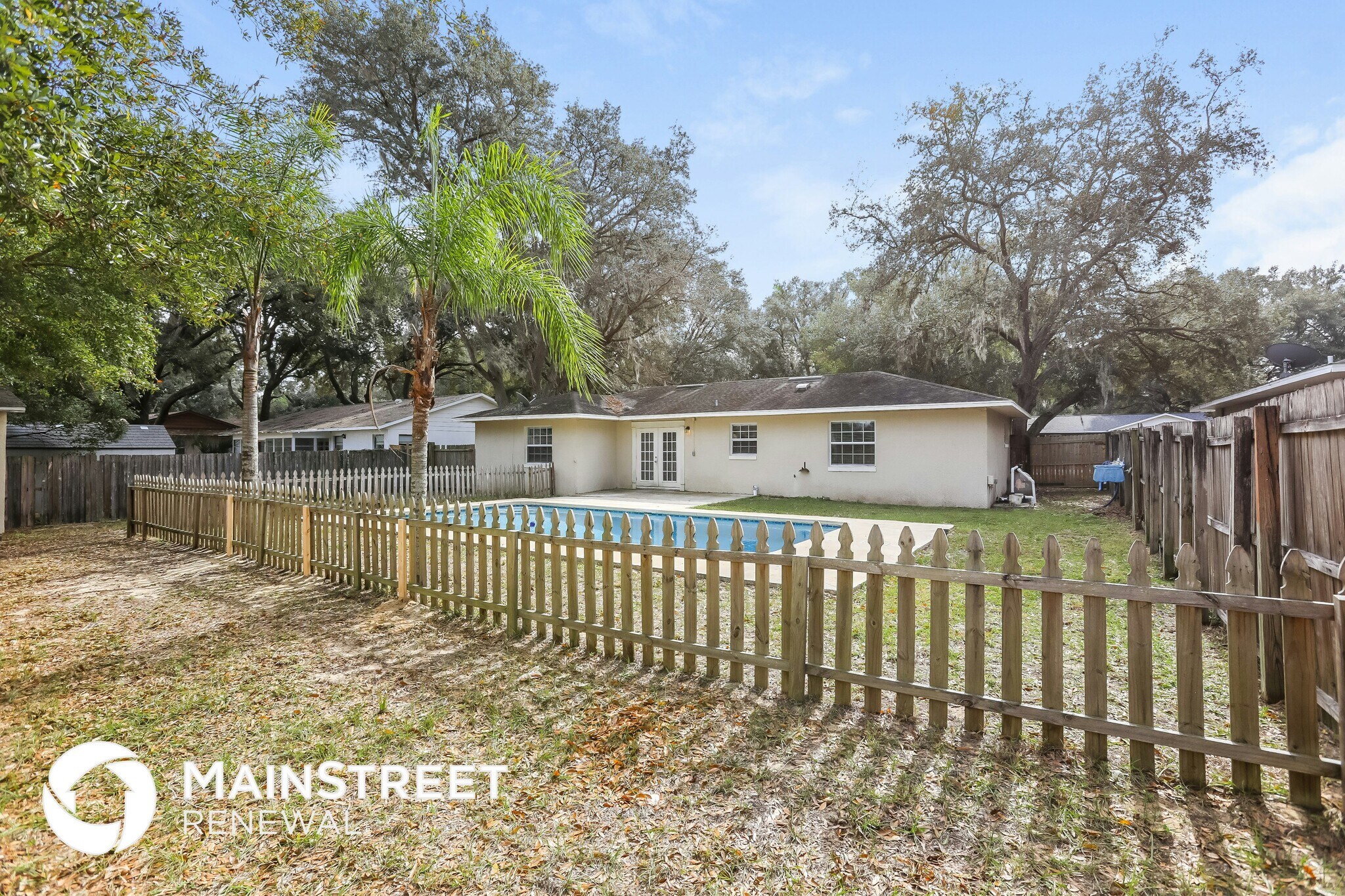Building Photo - 2727 N Dellwood Dr