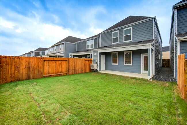 Building Photo - 28246 Meadowlark Sky Dr