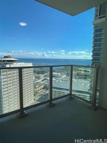 Building Photo - 1388 Kapiolani Blvd