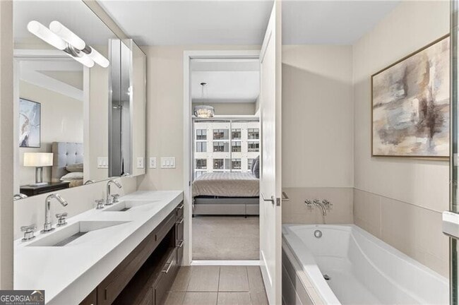 Building Photo - 1820 Peachtree St NW