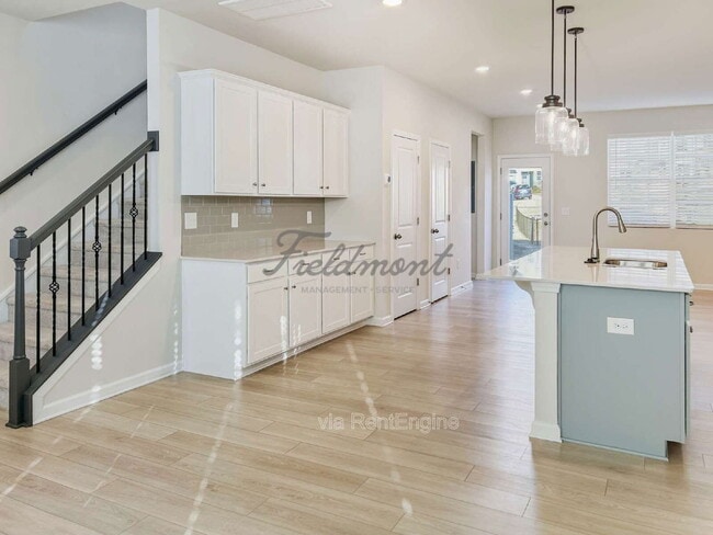 Building Photo - 209 Stammer Ln