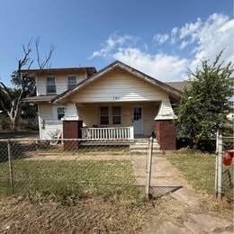 Building Photo - 701 Comanche St