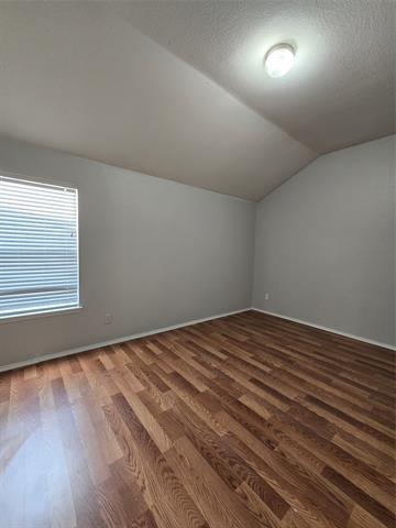 Building Photo - 3212 Kennedy Dr