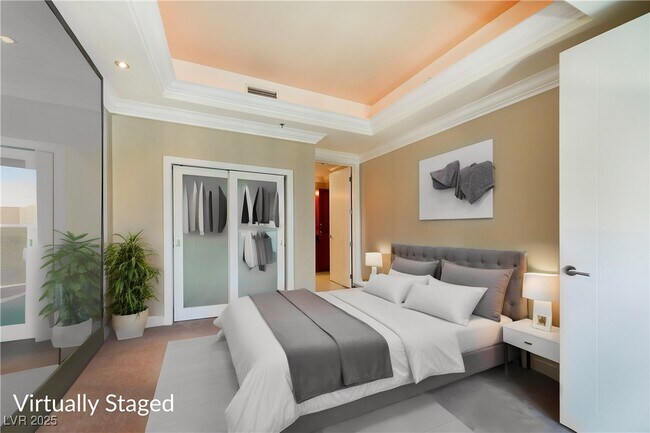 Building Photo - 4525 Dean Martin Dr