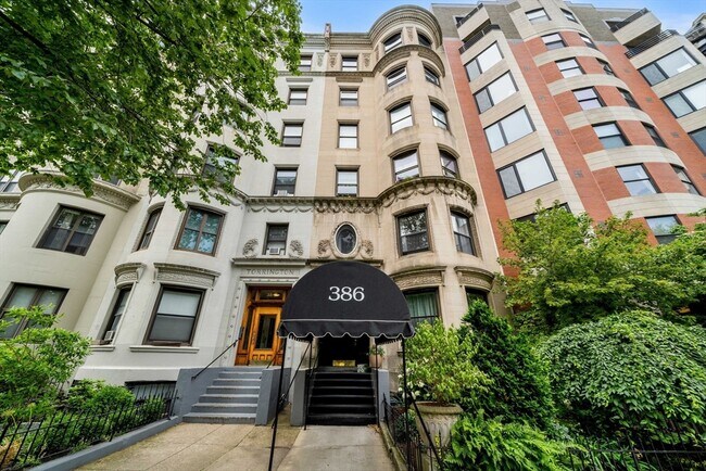 Building Photo - 386 Commonwealth Ave