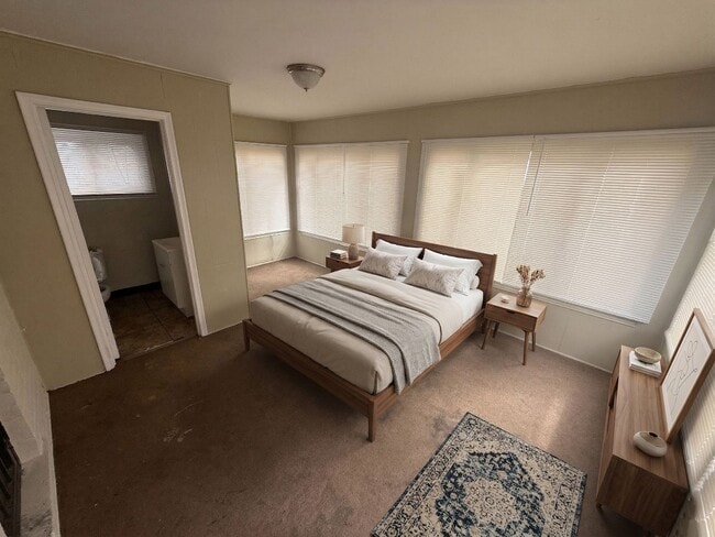 Building Photo - 12847 Maiden St