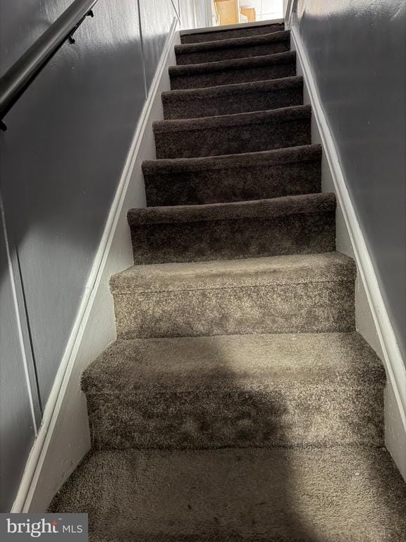 Building Photo - 126 E Berkley Ave