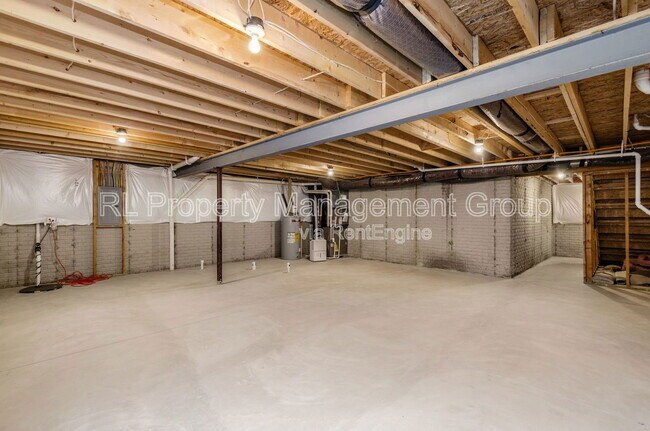 Building Photo - 8616 Gable Lp