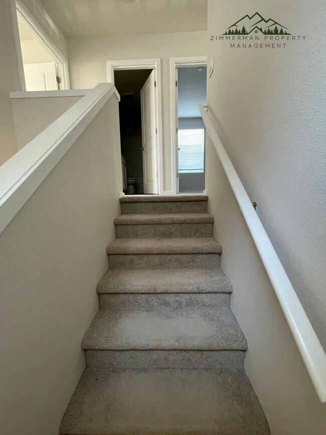 Building Photo - Beautiful 3-Bedroom Home in The Hayden Bri...