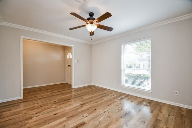 Building Photo - 10706 Inwood Dr