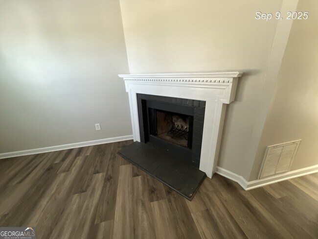 Building Photo - 78 Mt Moriah Rd