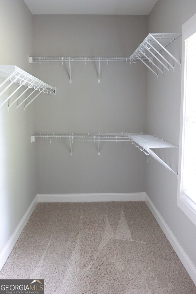 Building Photo - 135 Jessica Ct