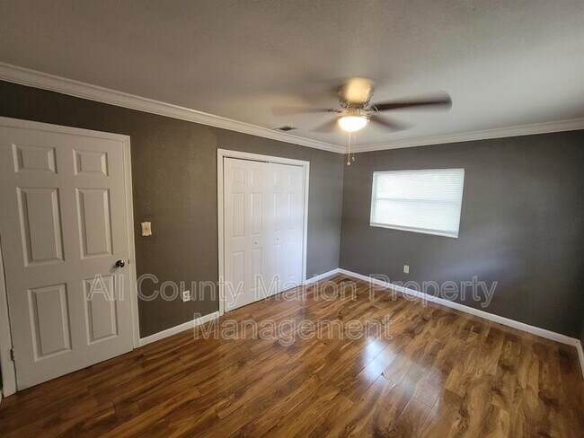 Building Photo - 2108 NE 3rd St