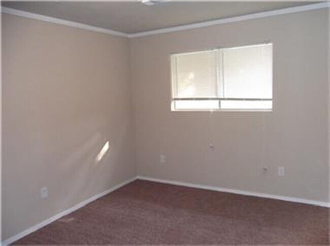 Building Photo - 22603 Millgate Dr
