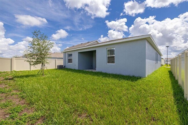 Building Photo - 1620 Marksman Rd