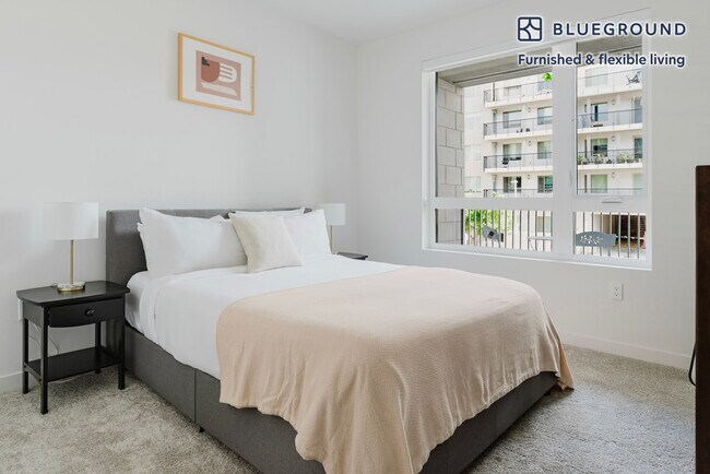 Building Photo - 3301 Innovation Wy