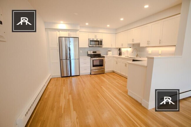 Building Photo - 1 bedroom in Brookline MA 02446