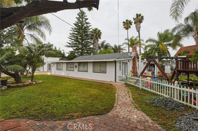 Building Photo - 24092 Gemwood Dr