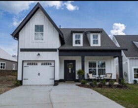 Building Photo - 3772 Patton Crst