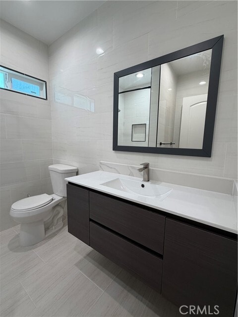 Building Photo - 111 E Newby Ave