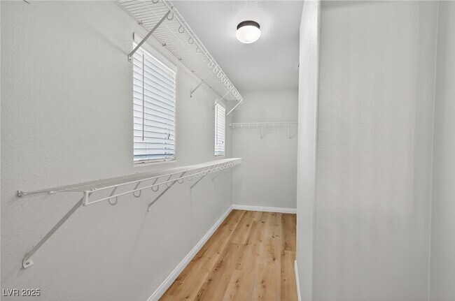 Building Photo - 2313 Scissortail Ct