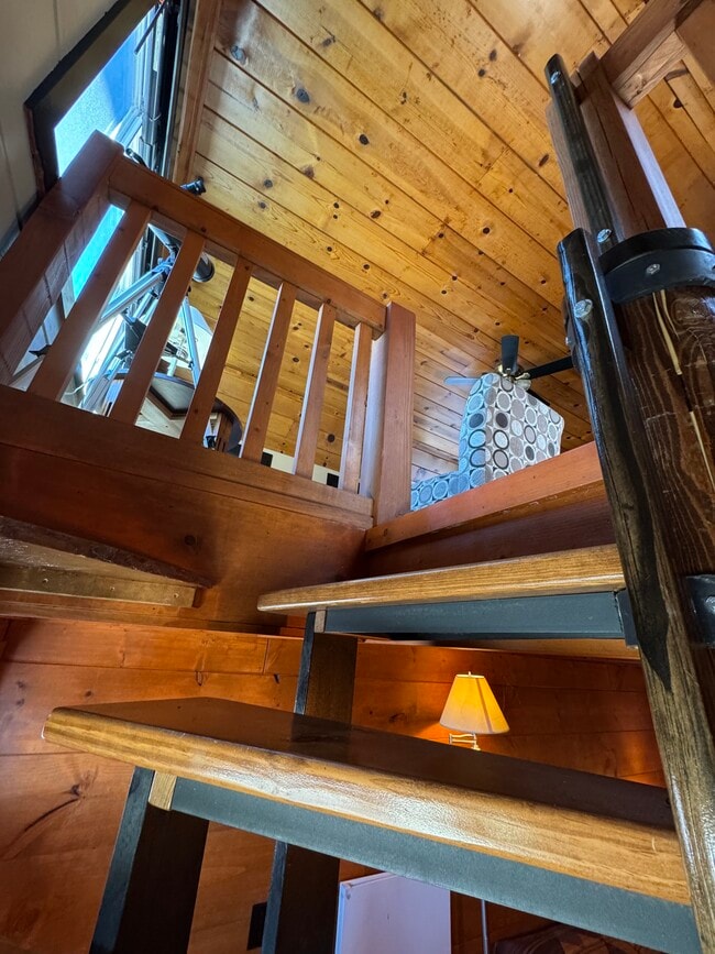 Building Photo - 24998 Ocean View Dr