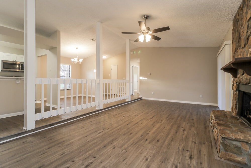 Building Photo - 4453 Tomlinson Cir