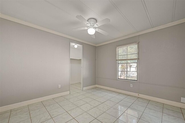 Building Photo - 14572 Hasara Ln