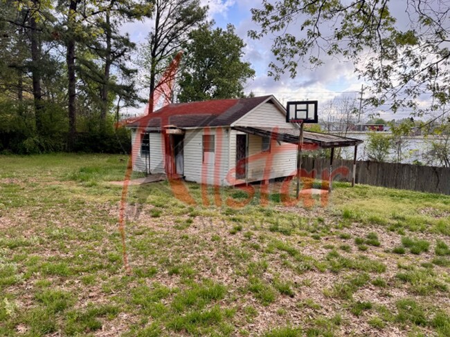 Building Photo - 1580 Gilford Cove E