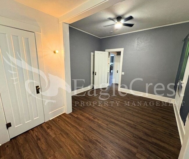Building Photo - Beautifully Renovated Historic 3 Bedroom Home