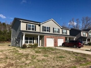 Building Photo - Luxurious 2 story 3 bedroom 2.5 bath townhomes. Located in Salisbury.