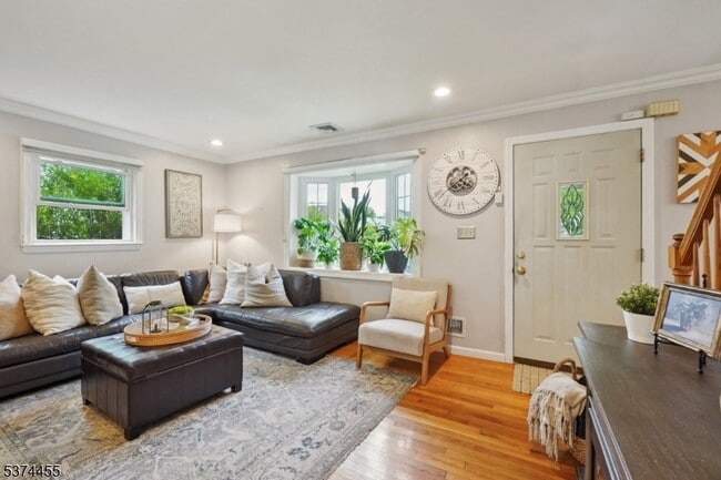 Building Photo - 51 Brookhill Ter