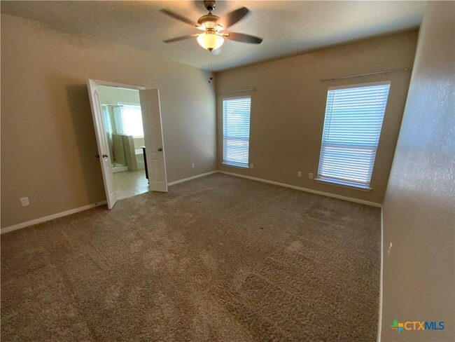 Building Photo - 1407 Chalice Dr