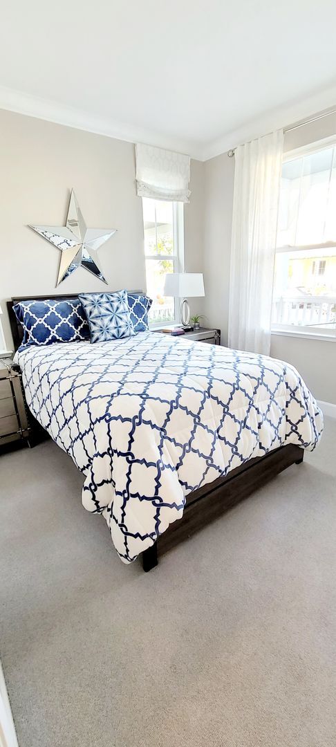 Building Photo - Gorgeous 4 Bedroom Model Home in the Cannery