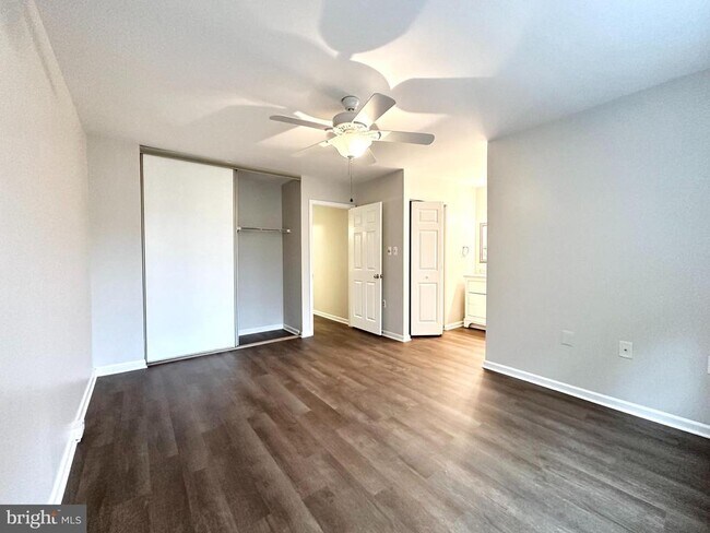 Building Photo - 5700 Medallion Ct