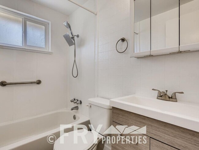 Building Photo - Fabulous Remodel in Virginia Village