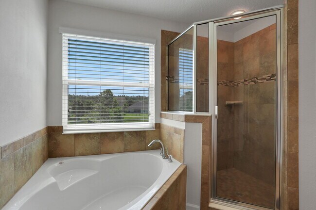 Building Photo - 16089 Garrett Grove Ct