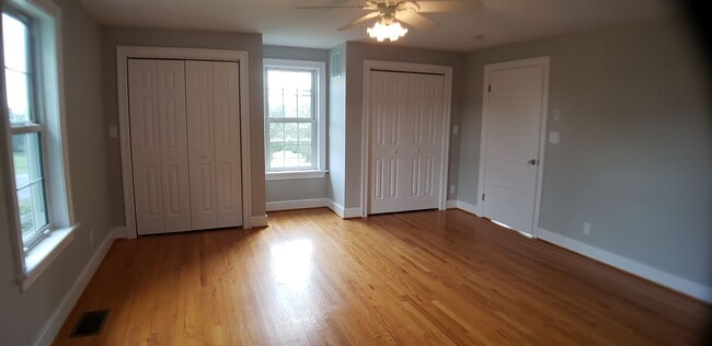 Building Photo - 1874 White Hall Rd