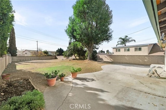 Building Photo - 10558 Cantrell Ave