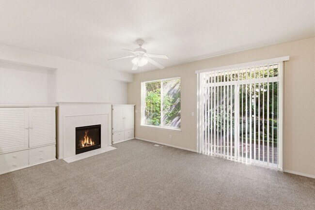 Building Photo - 2322 NW 168th Pl