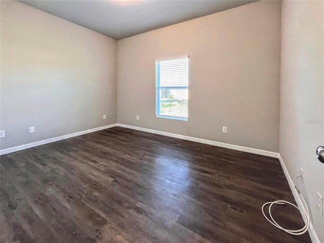 Building Photo - 2166 Carpenter Ln