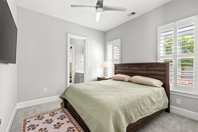 Building Photo - 5960 Bolsena Pl