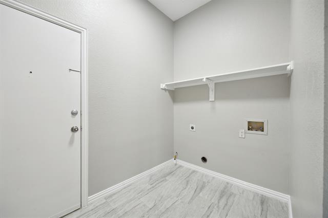 Building Photo - 3905 Gladney Ln
