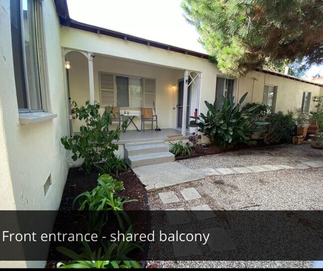 Building Photo - 1028 17th St