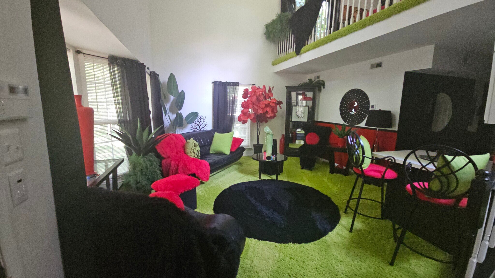 LIVING ROOM - 2220 Wellington Woods Dr