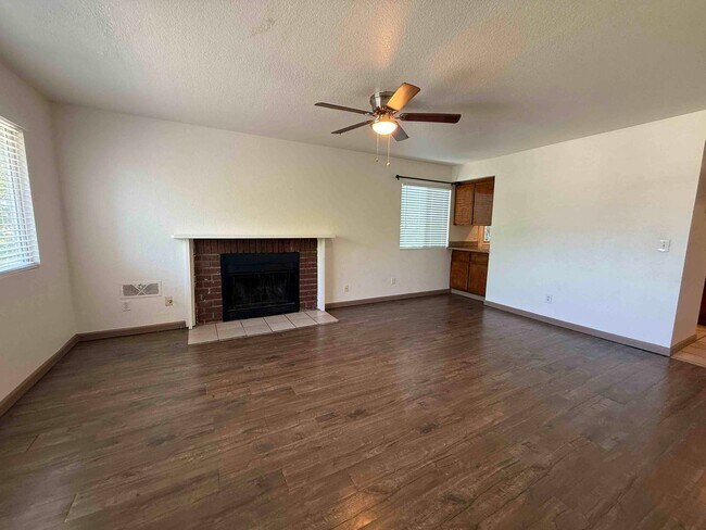 Building Photo - 5609 Odea Dr