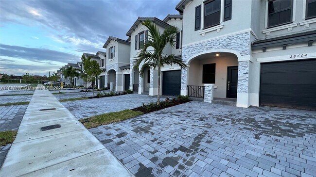 Building Photo - 28704 SW 134th Ct