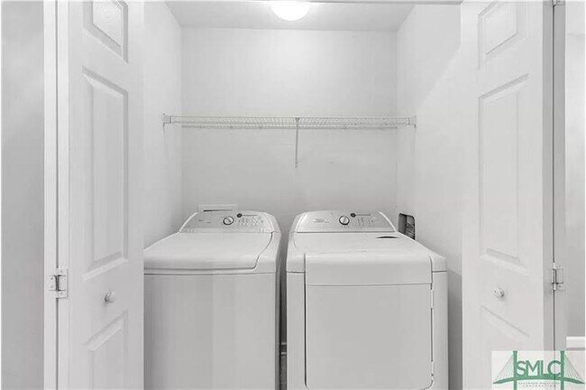 Building Photo - 238 Sonata Cir