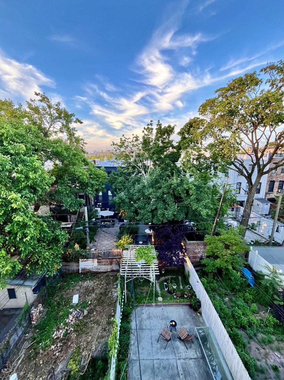 Building Photo - 451 51st St